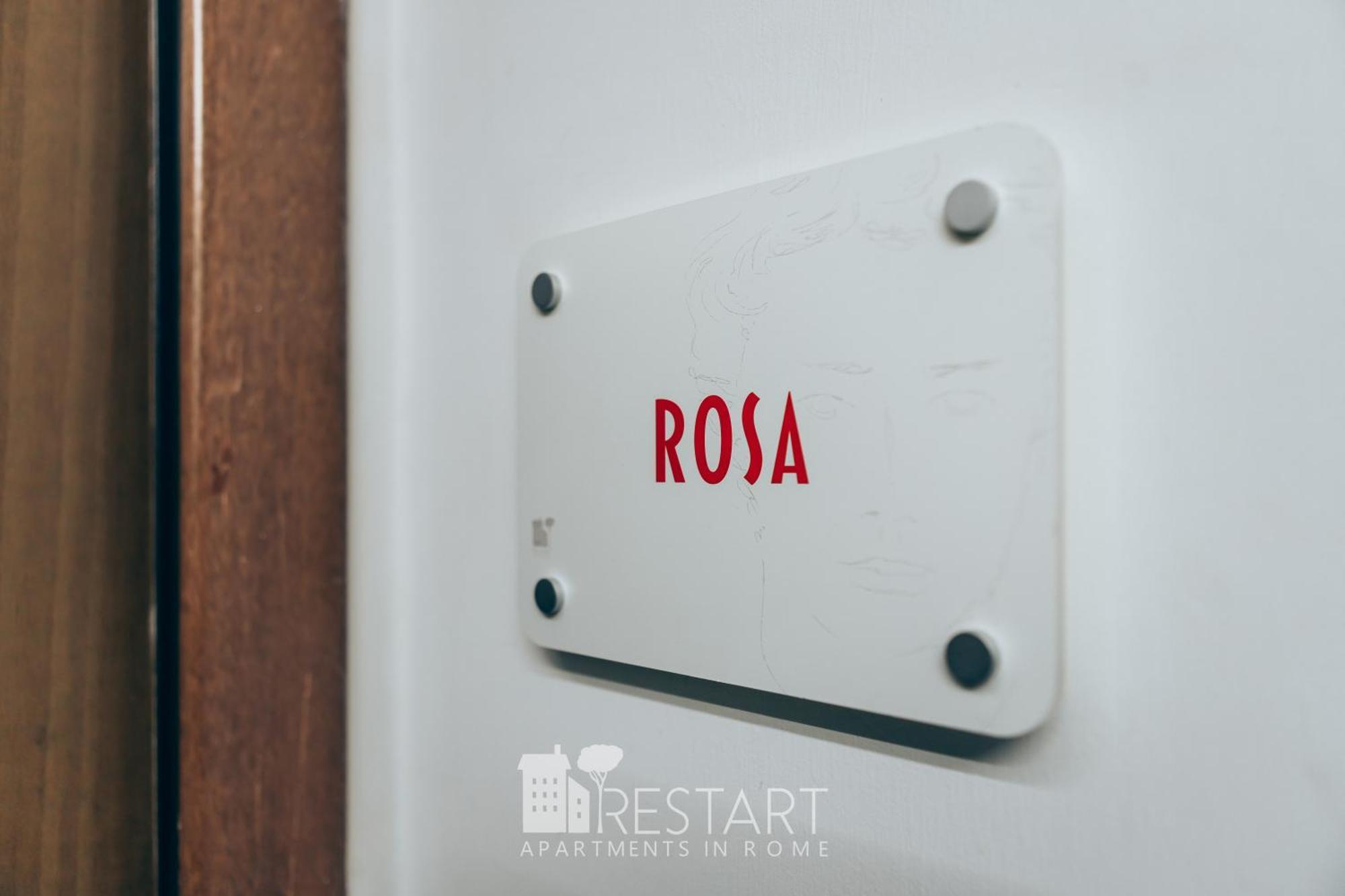 Lägenhet Restart Rosa Rom